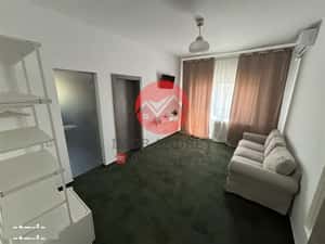 Apartament 2 camere sau studio – 400€300€, mobilate