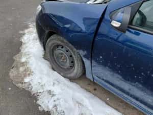 Dacia Sandero 2019 avariat — miniatura 5