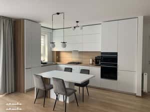 Apartament de inchiriat cu 2 camere la Maurer Residence