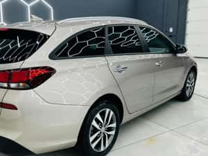 HYUNDAI KONA - PESTE 300 AUTOTURISME ATENT SELECTIONATE — miniatura 4