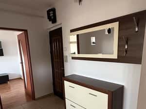 Inchiriez Apartament 2 camere, decomandat — miniatura 5