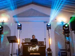 DJ  si solista evenimente  + fum greu foto video nunta botez cununie cabina foto — miniatura 10