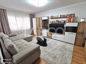 Apartament cu 3 camere decomandate in zona Turnisor din Sibiu — miniatura 3