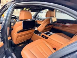 BMW Seria 7  745 Le Xdrive, executive lounge ,plug in hybrid , full  de opțiuni — miniatura 3