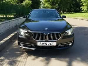 Vand Bmw Seria 7 740 2013 Diesel 2996 cmc Neavariata