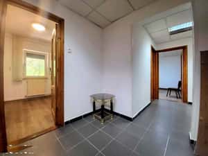 Palas 4 camere parter de inchiriat Pentru Birou sau afacere — miniatura 1