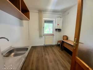 Palas 4 camere parter de inchiriat Pentru Birou sau afacere — miniatura 3