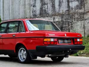 Volvo 240 — miniatura 5