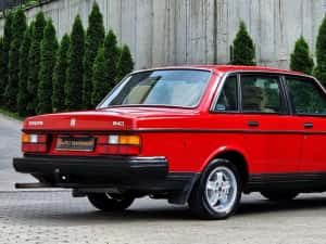 Volvo 240 — miniatura 7