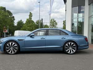 Bentley Flying Spur Hibrid Second-hand — miniatura 4