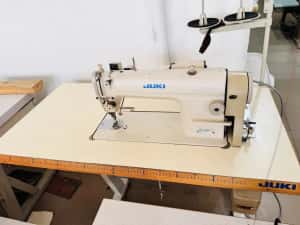Masina de cusut liniar automata JUKI Gata de utilizare — miniatura 7