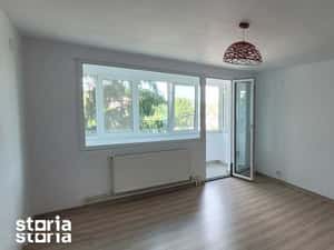 Vand apartament 3 camere Zona V-uri — miniatura 2