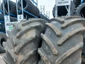 Anvelope 900/60R32 9006032 marca Michelin.