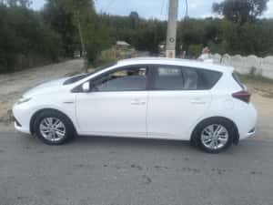 Toyota Auris hibrid — miniatura 3