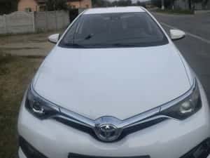 Toyota Auris hibrid — miniatura 10