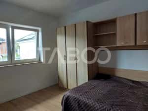 Casa individuala 4 camere P+1E 118 mp cu teren Cisnadie — miniatura 5