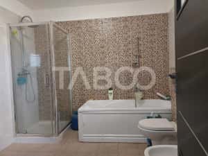 Casa individuala 4 camere P+1E 118 mp cu teren Cisnadie — miniatura 6