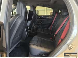 Porsche Cayenne Automată 460 HP Benzină — miniatura 7