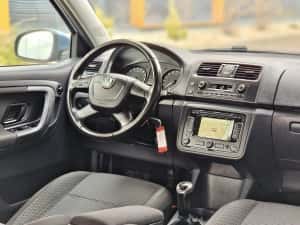 2012 Skoda Fabia GreenLine Luxury/Navi/Climatronic — miniatura 6