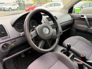 Vand Vw Polo 4 2004 Benzina 1198 cmc Neavariata — miniatura 7