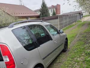 Skoda Romster benzina — miniatura 3