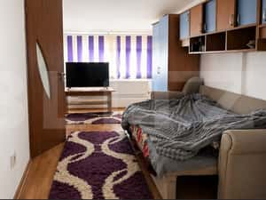 Apartament 4 camere tip etaj retras (2+2), 135 mp utili, acoperis nou, — miniatura 1