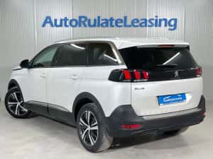 Vand Peugeot 5008 2019 Benzina 1199 cmc — miniatura 4