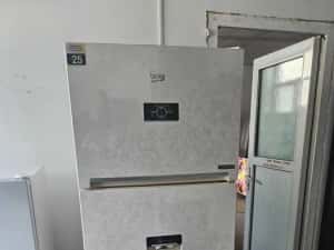 Frigider cu doua usi BEKO , No Frost,406 litri,H 187 cm, Clasa E, Dozator apa Gold ! — miniatura 5