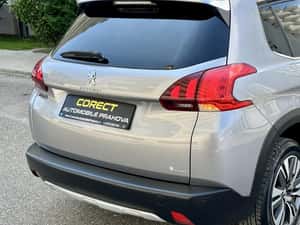 Peugeot 2008 - 2019, 122.000 km, Manuală, 130 HP — miniatura 6