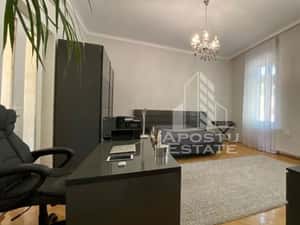 SAD cu 3 camere + spatiu comercial la demisol, — miniatura 2
