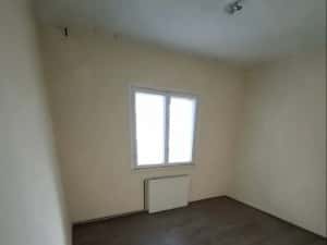 Avantajos  ! Vând apartament cu 4camere confort 1decomandat etajul 3 din 4 etaje