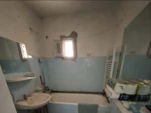 Avantajos  ! Vând apartament cu 4camere confort 1decomandat etajul 3 din 4 etaje — miniatura 3