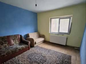 Avantajos  ! Vând apartament cu 4camere confort 1decomandat etajul 3 din 4 etaje — miniatura 8