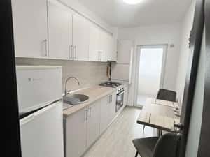 APARTAMENT DECOMANDAT 40 MP, CRIS ESTATE VISAN , MUTARE IMEDIATA — miniatura 2