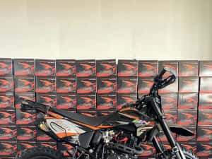 Bnk Enduro moto cross 300cc 4 t nou cu garantie si livrare — miniatura 3