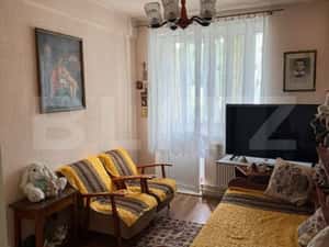 Apartament 3 camere, semidecomandat, central — miniatura 3