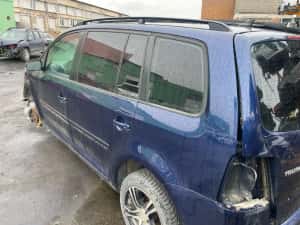 Usa stanga spate Volkswagen Touran 1 (facelift) (2006 - 2010) — miniatura 4
