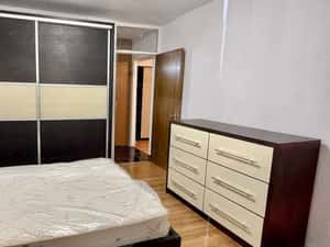 Inchiriez apartament 3 camere Bd Iuliu Maniu — miniatura 3