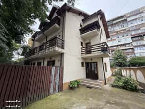 Apartament 2 camere în vila P+2+M construcție 2017+ curte interioară