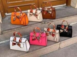 Geanta damă dimens.mare (40cmL) si medie (33cmL),model Kelly,saculet — miniatura 3