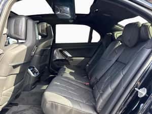 BMW i7 Berlină second-hand, 2025, 913 km — miniatura 7