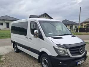 Mercedez-benz 2.2 8+1