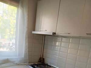 Închiriez garsonieră (direct proprietar) – Metrou Precizie (3 minute) — miniatura 4