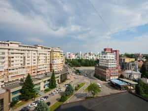 Apartament cu 3 camere de inchiriat, ultracentral, Pitesti — miniatura 9