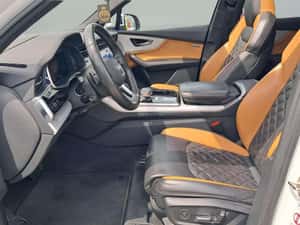 Audi Q7 Exclusive – SUV, an 2020, motorizare benzina plug-in hybrid — miniatura 7