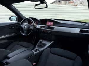 BMW Seria 3 E90 Pre-Facelift/ 2008/ 2.0d/ 177cp/ Pachet M/ Xenon/ Navi — miniatura 7