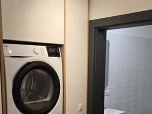 Apartament cu 2 camere, balcon și parcare — miniatura 4