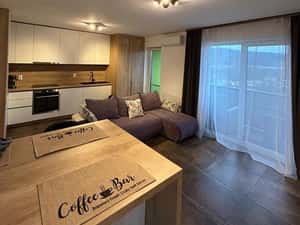 Apartament cu 2 camere, balcon și parcare — miniatura 6