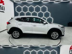 HYUNDAI TUCSON 2017 Diesel 116 CP Manuală — miniatura 5