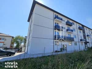 Apartament 3 camere cu gradina proprie 52 mp Leordeni Penny. — miniatura 1